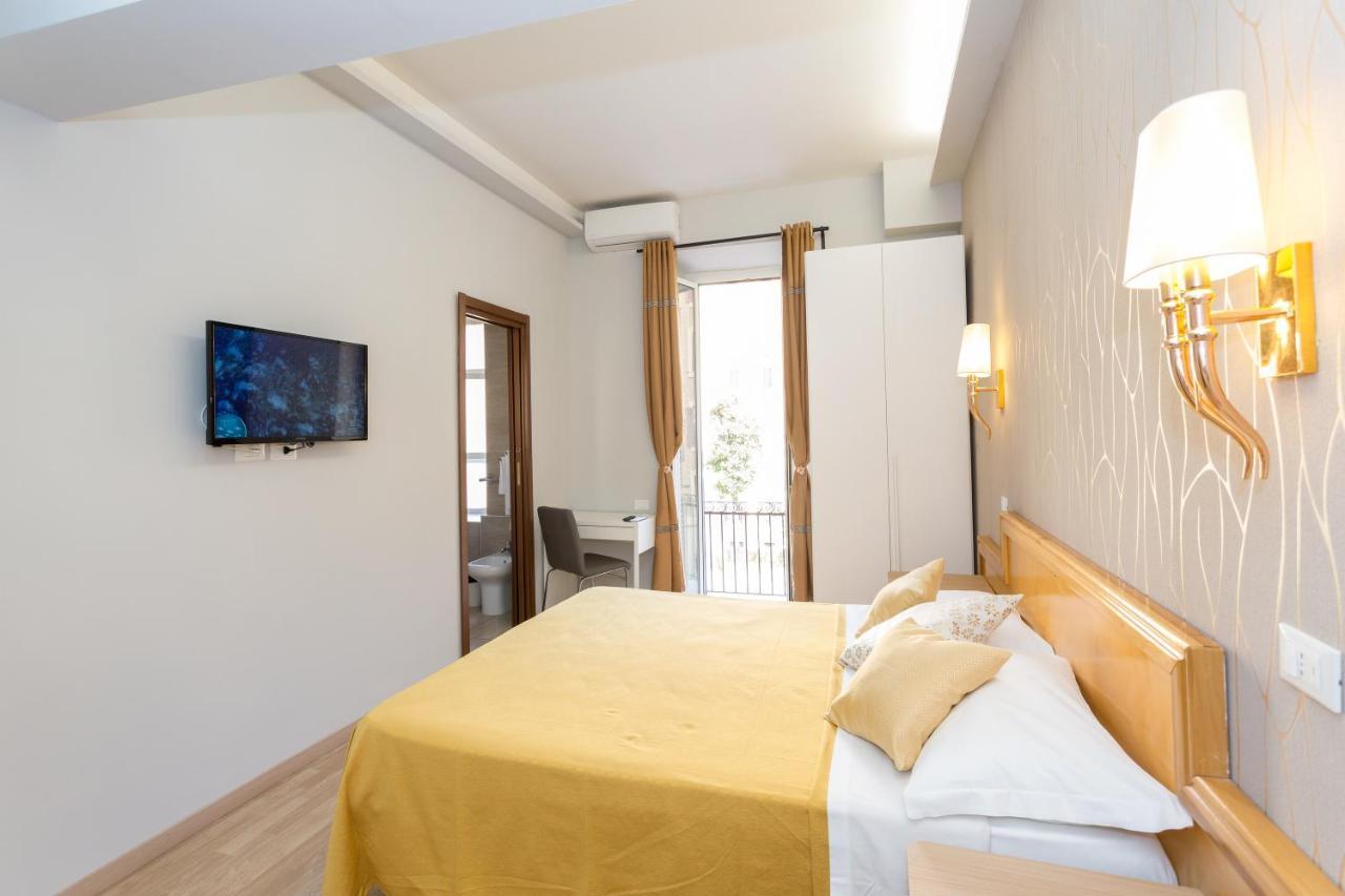 San Pietro Qq Rooms โรม ภายนอก รูปภาพ