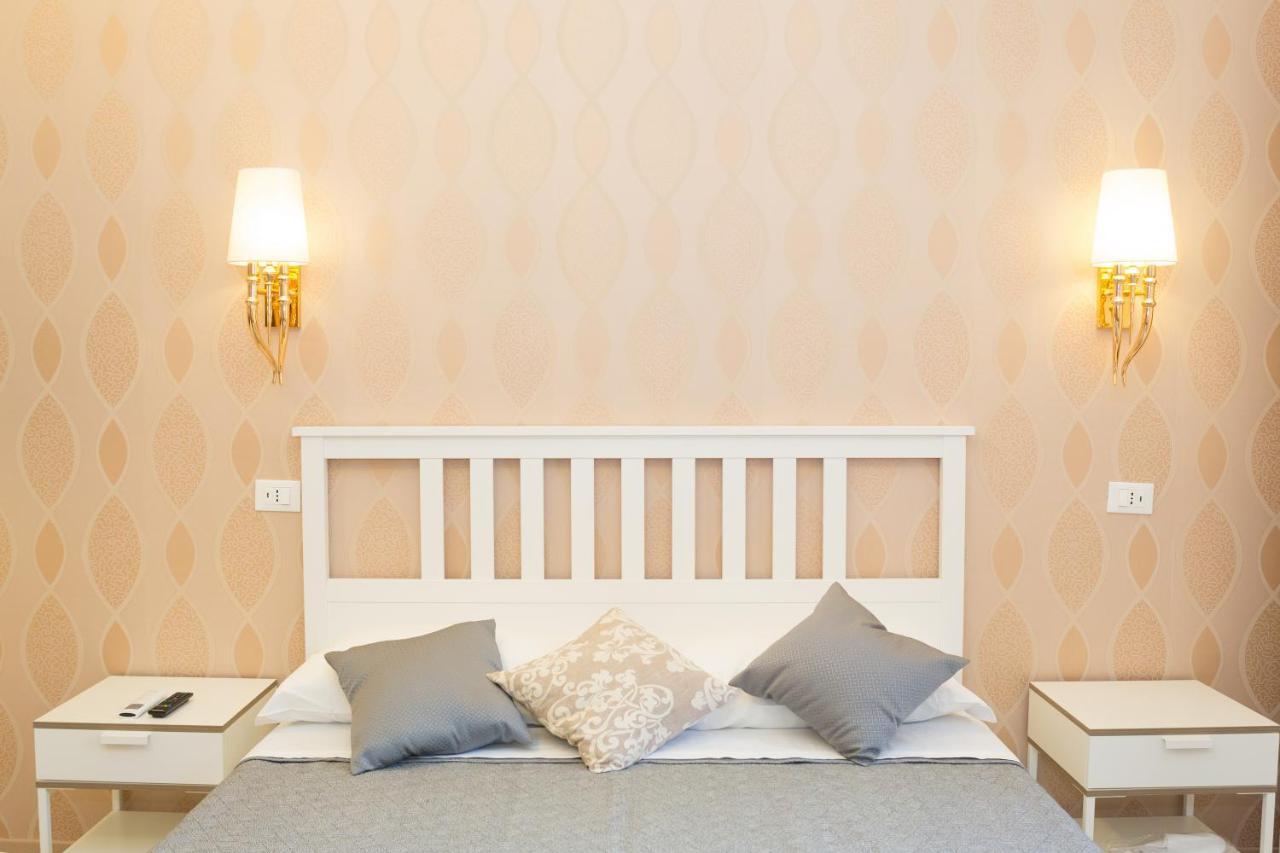 San Pietro Qq Rooms โรม ภายนอก รูปภาพ